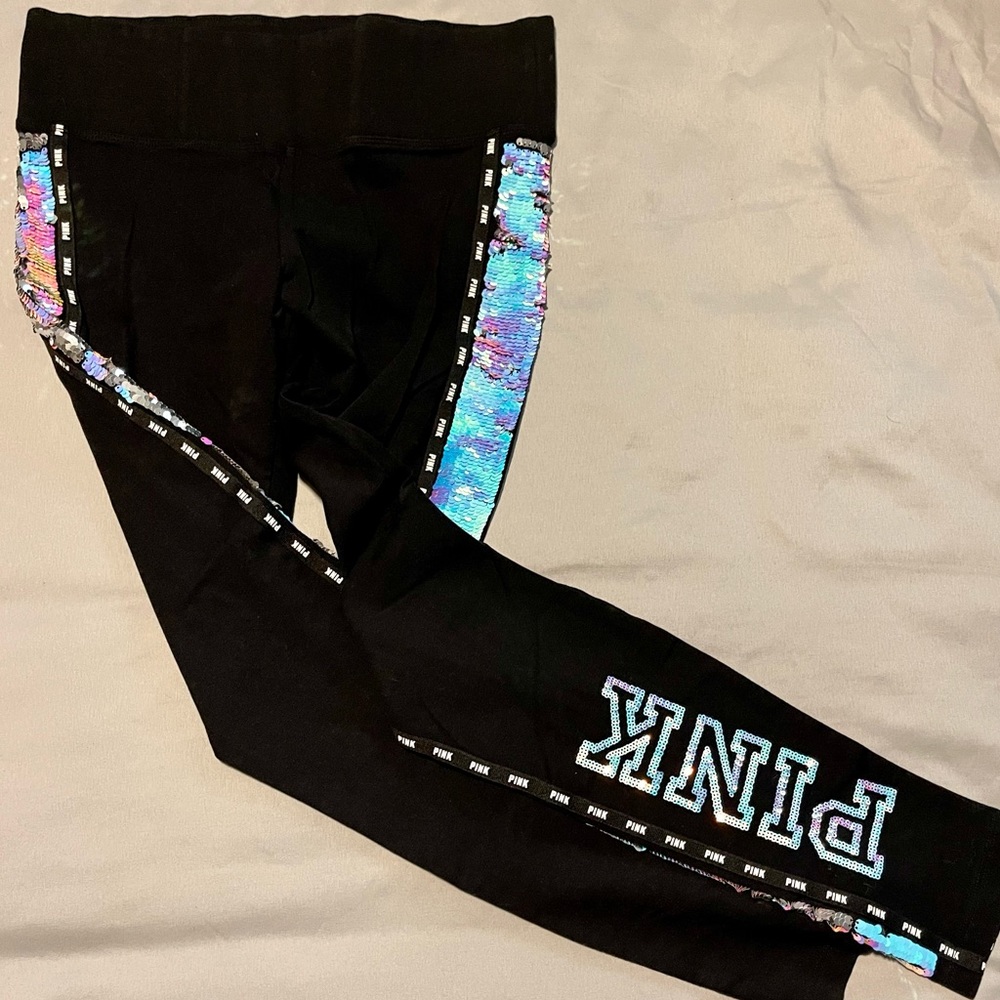 🧜🏾‍♀️ PINK Victoria’s Secret mermaid bling leggings